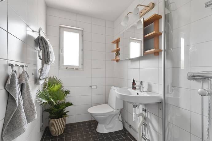 4 rum radhus på Gränsvägen 372 Solhem, Stockholms kommun - bild 5