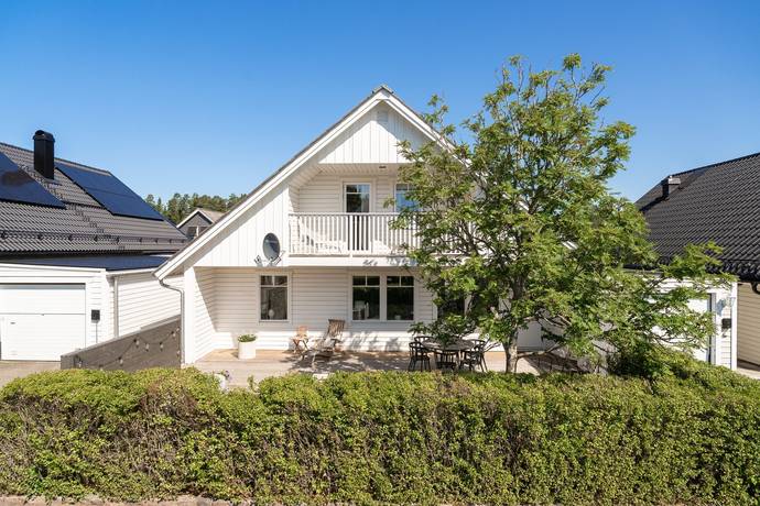 5 rum Kedjehus på Blomodlarvägen 23 Lekeryd Jönköpings kommun - bild 4