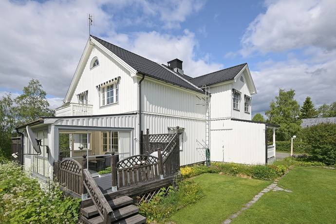 8 rum villa på Ansmark 110 Ansmark, Umeå kommun - bild 3