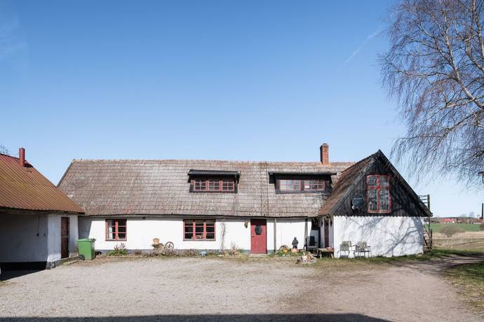 Gård utan jordbruk på Kyrkvägen 27 Österlen Simrishamns kommun - bild 6