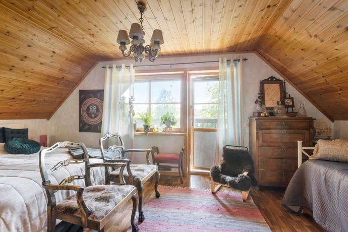 196 m² Villa på Fogdegårdsvägen 34 Varnhem Skara kommun - bild 18