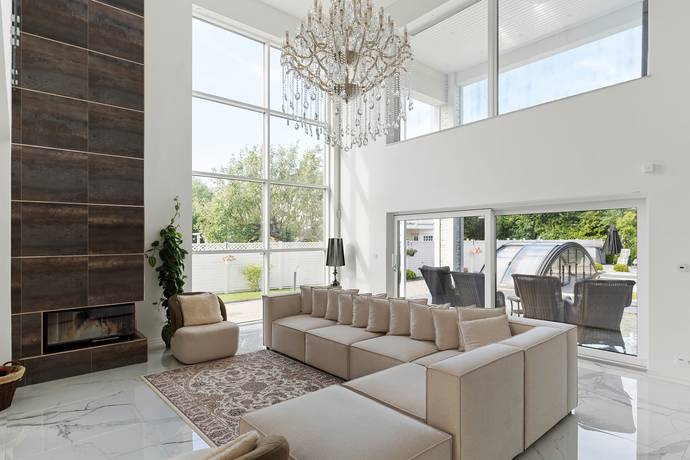 365 m² Villa på Järpvägen 24 Järfälla kommun - bild 21