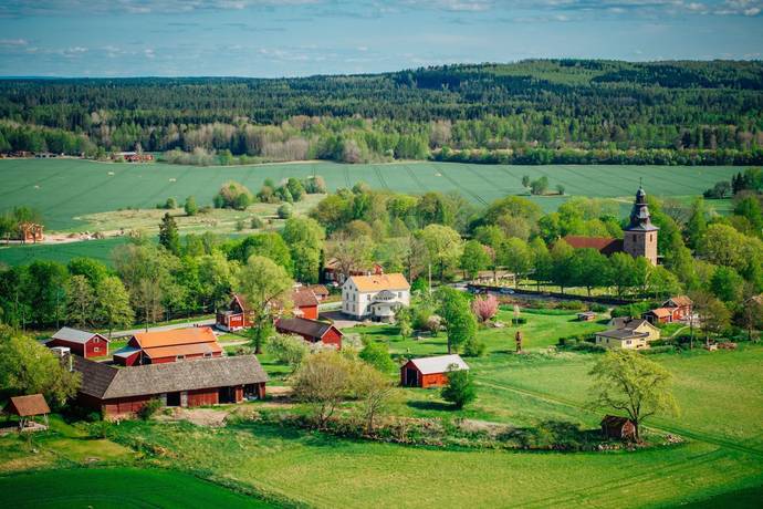 7 rum gård med jordbruk på Björsäter Knapegården 2 Mariestad, Mariestads kommun - bild 5
