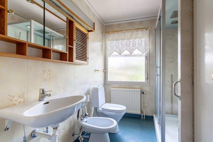 7 rum Villa på Ärlavägen 33 Skogstorp Eskilstuna kommun - bild 16