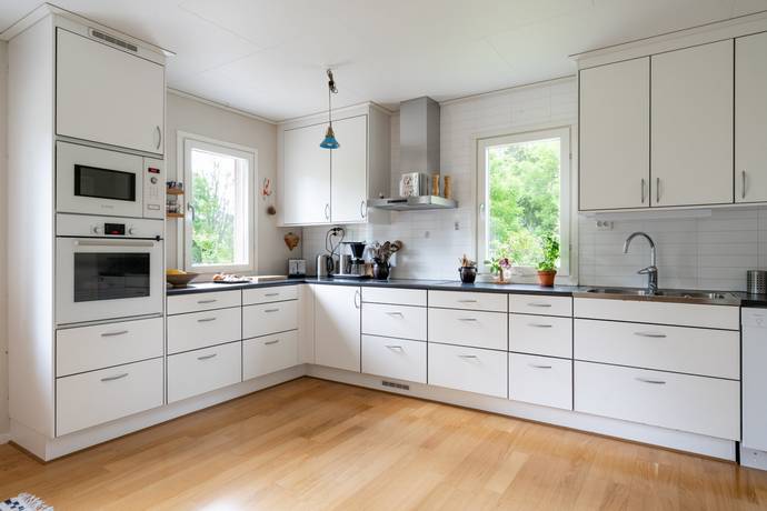 4 rum villa på Ribbingebäcksvägen 7C JÄRLÅSA, Uppsala kommun - bild 3