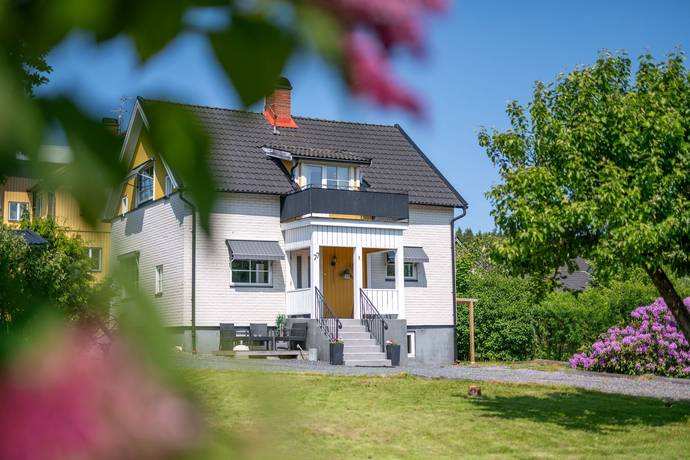 4 rum villa på Noravägen 77 Bråten, Karlskoga kommun - bild 1