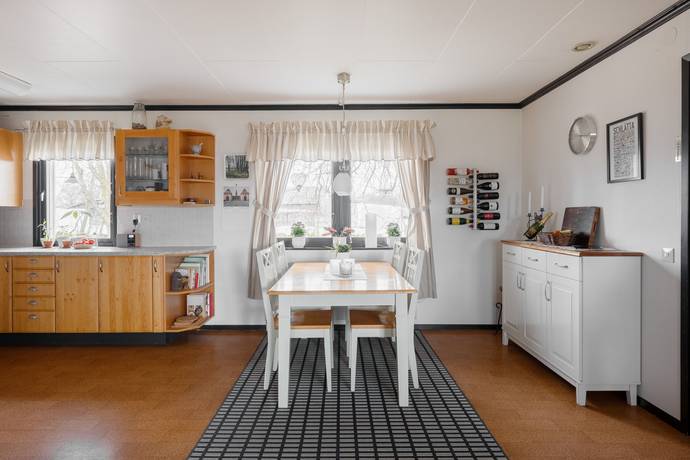 4 rum Villa på Hökaberg Hökatorpet (utanför Skultorp) Skultorp Skövde kommun - bild 24