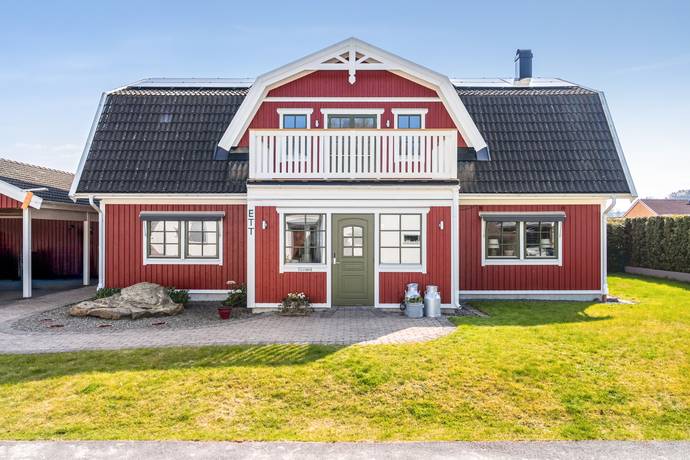 6 rum villa på Grengatan 1 Hassellunden, Hässleholms kommun - bild 1