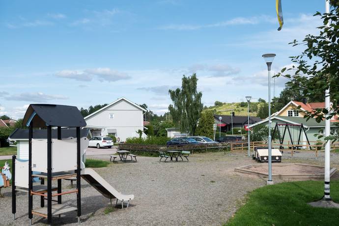 5 rum Parhus på Åmänningevägen 2 Hagaberg Västerås kommun - bild 37