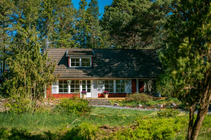 4 rum fritidshus på Österskatsvägen 9 Yxlan, Norrtälje kommun - bild 3