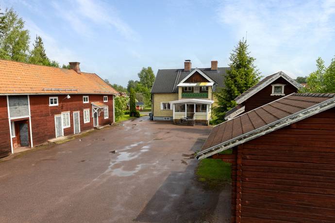 7 rum villa på Önavägen 57 Öna, Mora kommun - bild 2