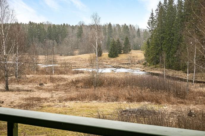 6 rum Kedjehus på Prästkragevägen 5 Norrby Fagersta kommun - bild 6