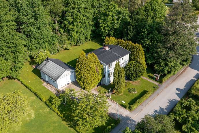 5 rum villa på Björkhagsvägen 4 Karlskoga, Karlskoga kommun - bild 1
