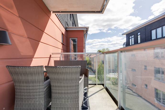 2 rum lägenhet på Restalundsvägen 16C Eyraområdet, Örebro kommun - bild 4