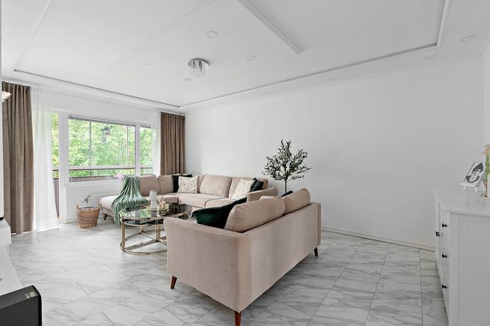 3 rum lägenhet på Östergatan 48 Grusåsen, Södertälje kommun - bild 2