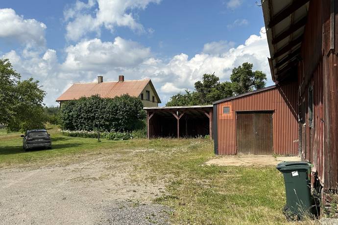 6 rum gård utan jordbruk på Vedbovägen Kärrbol 1 Flen, Flens kommun - bild 2
