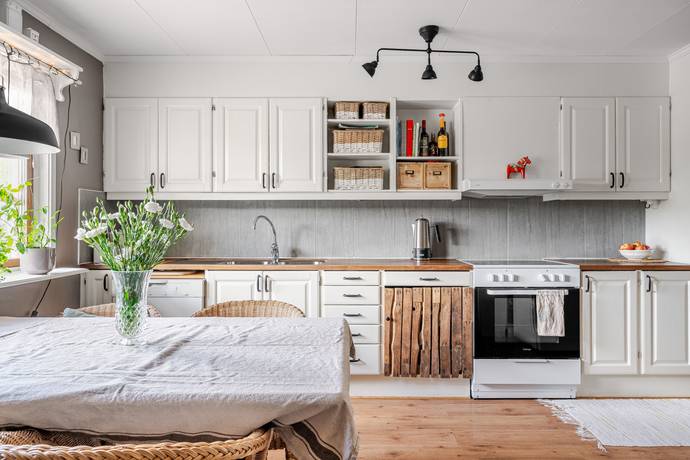4 rum Villa på Sandviksvägen 28C Björkvik Katrineholms kommun - bild 8