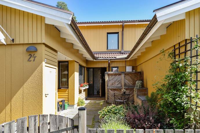 5 rum Radhus på Symfonigränd 24 Viksjö Järfälla kommun - bild 23