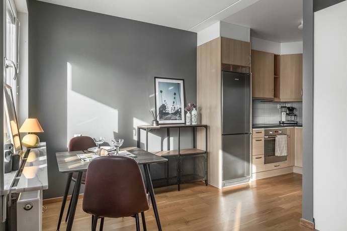 1 rum lägenhet på Liljeörnsgränd 7 Hässelby - Lövsta Allé, Stockholms kommun - bild 3