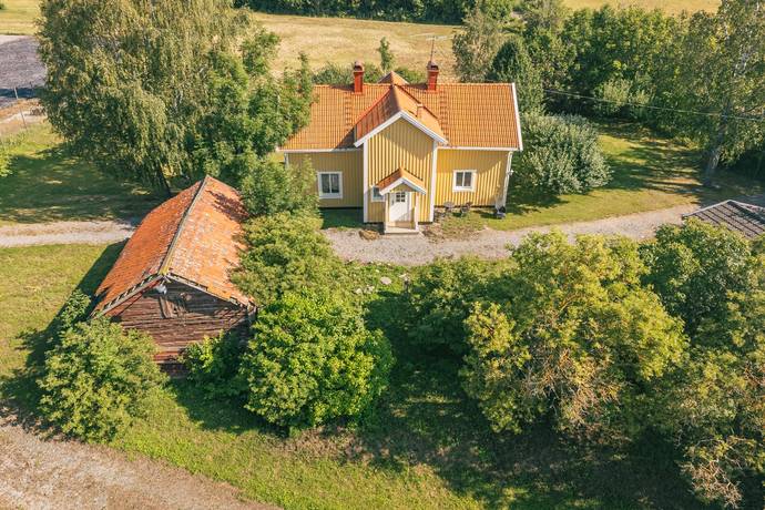 gård utan jordbruk på Frösundavägen 2 Bålsta - Frösundavik, Håbo kommun - bild 2