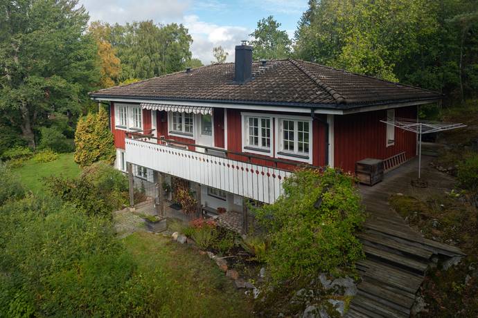 Axels väg 1, Uttran, Botkyrka kommun