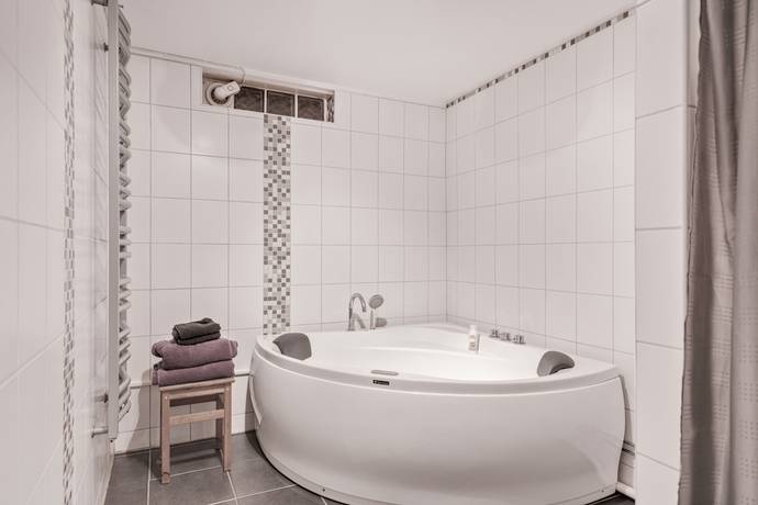 8 rum Villa på Sofielundsvägen 35 Södra Sandby - Centrum Lunds kommun - bild 18