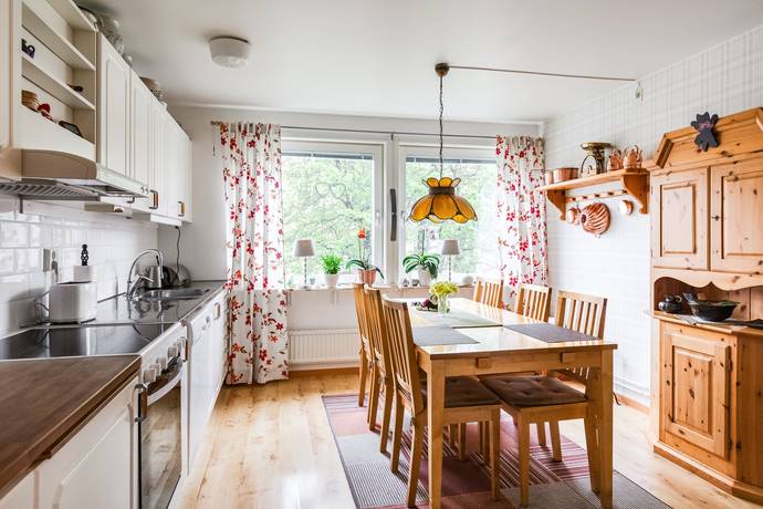 4 rum lägenhet på Brunnsgatan 7 Katrineholm Norr, Katrineholms kommun - bild 5