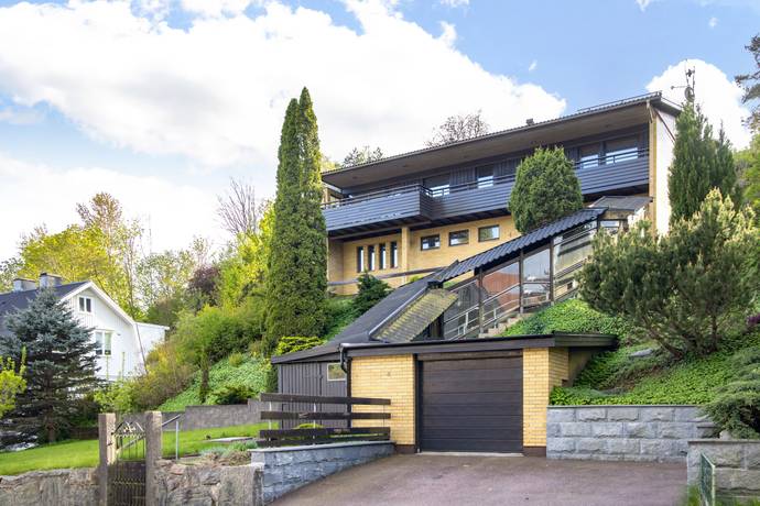 6 rum villa på Fässbergsgatan 4 Mölndal - Toltorpsdalen, Mölndals kommun - bild 1