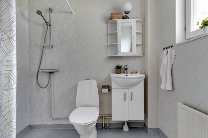 4 rum Radhus på Johan Marméns väg 9 Alunda Östhammars kommun - bild 15
