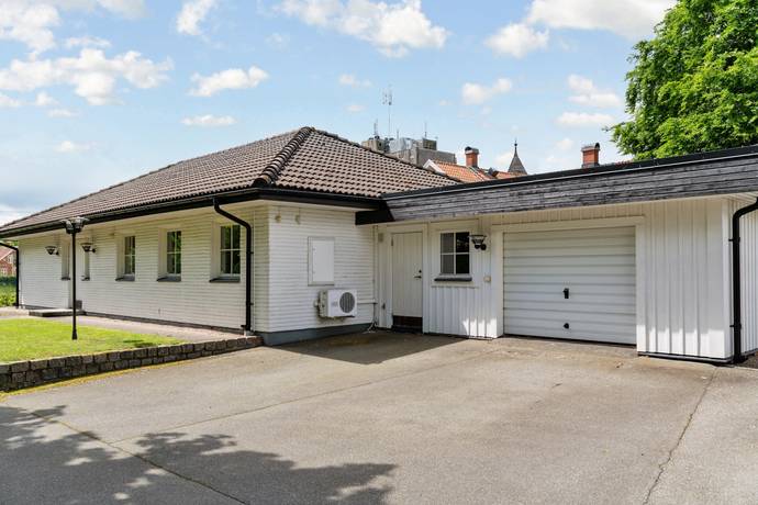 7 rum villa på Norra Järnvägsgatan 28B Vinslöv, Hässleholms kommun - bild 5