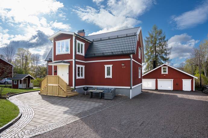6 rum villa på Högtorpsvägen 117 Östanbyn, Sandvikens kommun - bild 1
