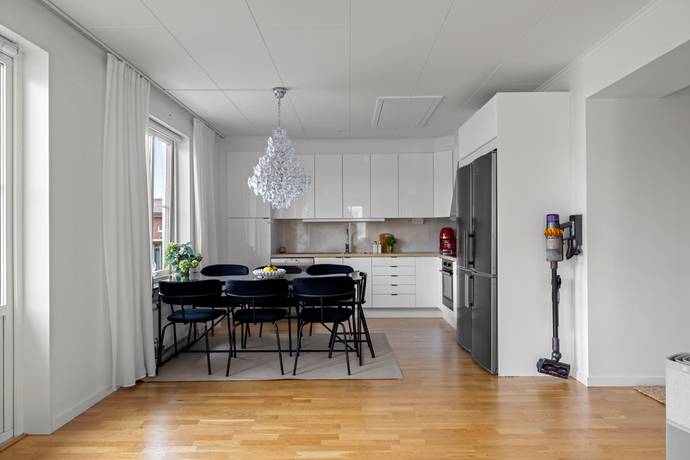 3 rum Lägenhet på Noras väg 13D Norsborg Botkyrka kommun - bild 16