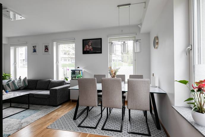 3 rum lägenhet på Kornellvägen 18 Bettorp, Örebro kommun - bild 2