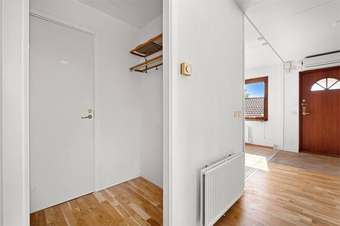 7 rum Parhus på Rödklövervägen 98A Hässelby Norra Villastad Stockholms kommun - bild 16