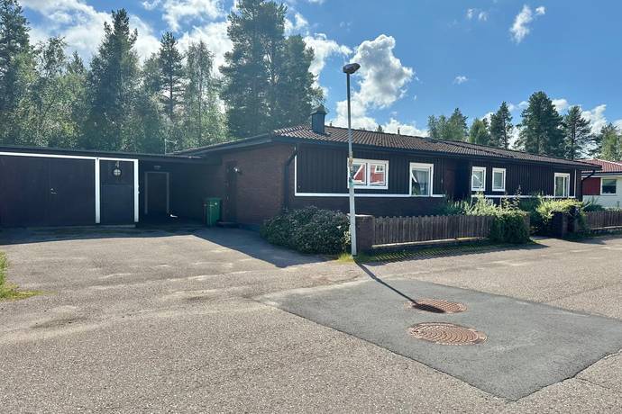 4 rum villa på Västra Fågelvägen 4 Centralt, Härjedalens kommun - bild 2