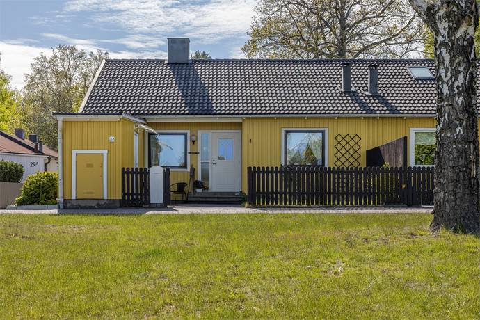 Ejdergatan 25M, Brevik, Västerviks kommun