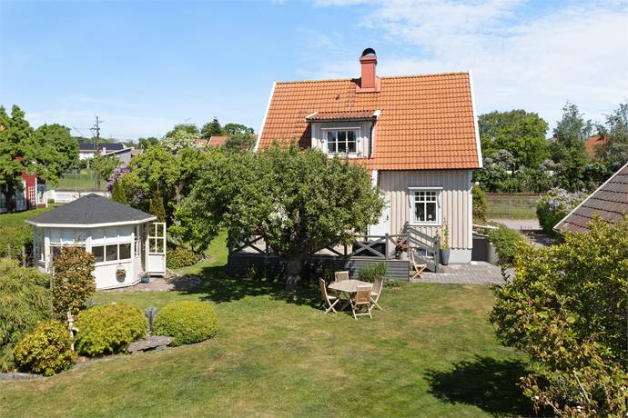 6 rum villa på Södra Banvägen 10 Västra Gärdet, Falkenbergs kommun - bild 2