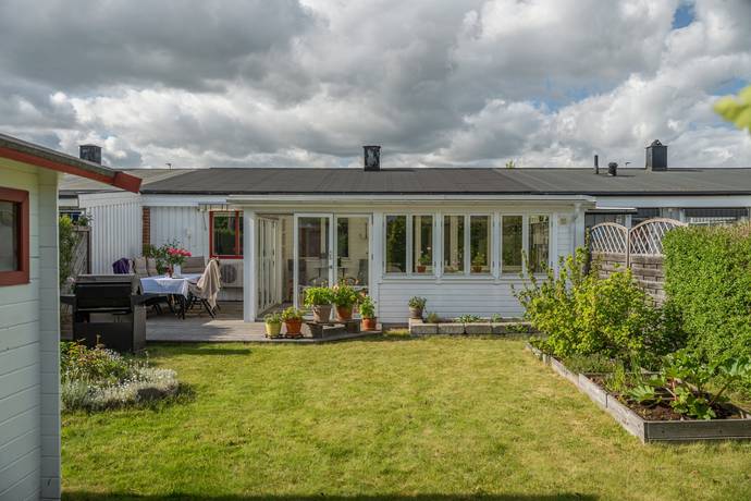 4 rum Villa på Storsvängen 30 Norra Kroppkärr Karlstads kommun - bild 1