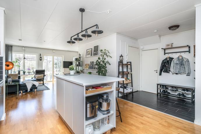 6 rum Radhus på Frisells gata 17B Sanda Ängar Upplands Väsby kommun - bild 6