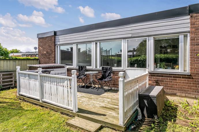 3 rum radhus på Vallmostigen 43 Bro - Finnsta, Upplands-Bro kommun - bild 2
