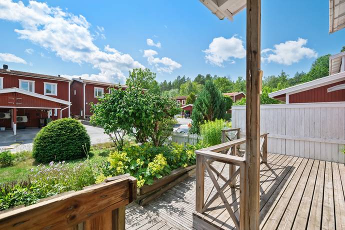 5 rum parhus på Mjärdvägen 43 Ösmo, Nynäshamns kommun - bild 2