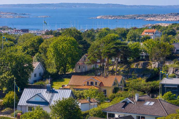 Kullaviksvägen 110, Kullavik, Kungsbacka kommun