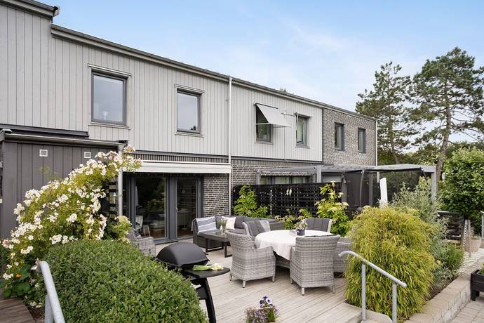 5 rum lägenhet på Per Leanders gata 52 Trädgårdsstaden, Ystads kommun - bild 1