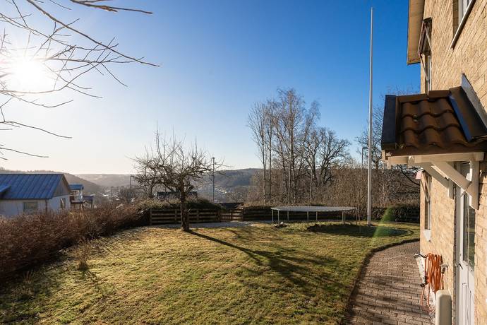 6 rum Villa på Månbergsvägen 14 Huskvarna Egnahem Jönköpings kommun - bild 46