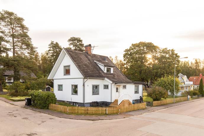 Lagmansgatan 6, Marielund, Kristinehamns kommun