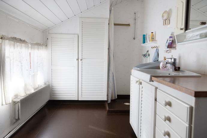 6 rum Gård utan jordbruk på Sjöbovägen 37 Umeå kommun - bild 21