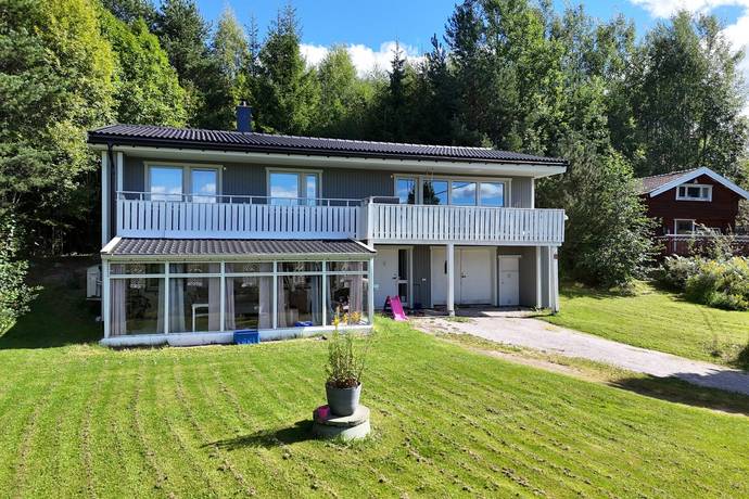 5 rum villa på Gimsbärke 402 Gimsbärke, Borlänge kommun - bild 1