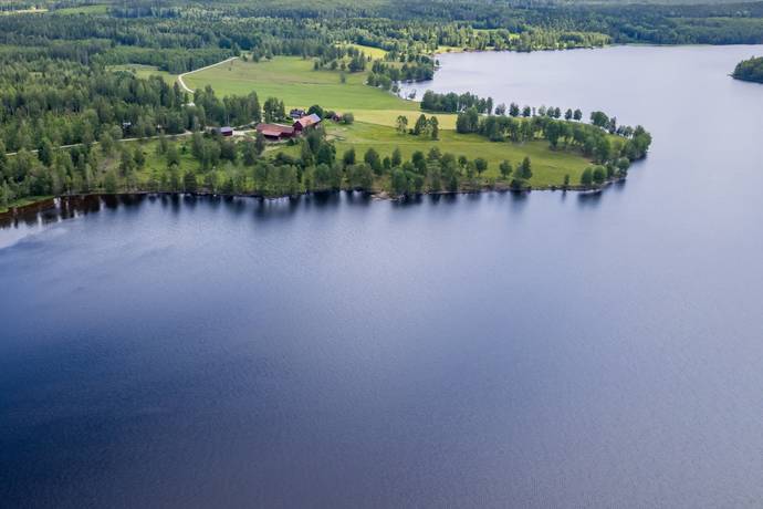 4 rum gård med jordbruk på Gammelbo 472, Rävnäs Ramsberg, Lindesbergs kommun - bild 4