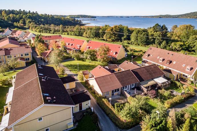3 rum radhus på Arrendegatan 75 Alingsås, Alingsås kommun - bild 1
