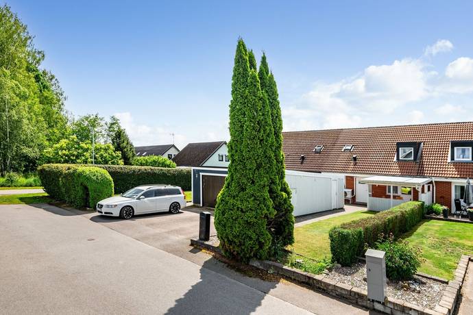 5 rum Radhus på Viringegatan 4 Mjölby kommun - bild 3